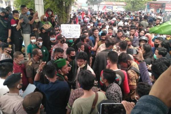 Mahasiswa Dilarang Demo Kemdikbud Dinilai Pasung Kemerdekaan Kampus