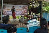Dirut Bank NTT Dorong Petani di Desa Besmarak Gunakan Aplikasi B Pung Petani