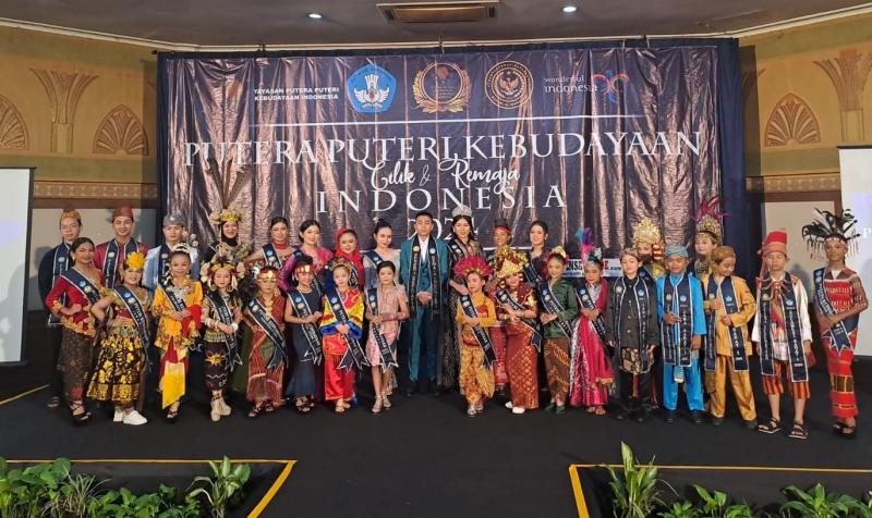 Nataneila Maria Asal Belu Raih Best Evening Gown di Ajang Putera Puteri Kebudayaan Cilik Indonesia 