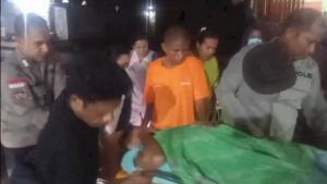 Seorang ibu hamil, Katarina Jalen Aran terpaksa melahirkan di lokasi pengungsian akibat erupsi gunung Lewotobi di Flores Timur, Nusa Tenggara Timur (NTT) pada pekan lalu.