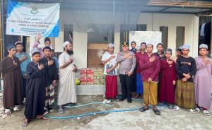 Kapolres Mabar, AKBP  Christian Kadang melakukan kunjungi Pondok Pesantren Al-Fatah Lamtoro, Labuan Bajo, Manggarai Barat, NTT, Senin (10/3/2025).